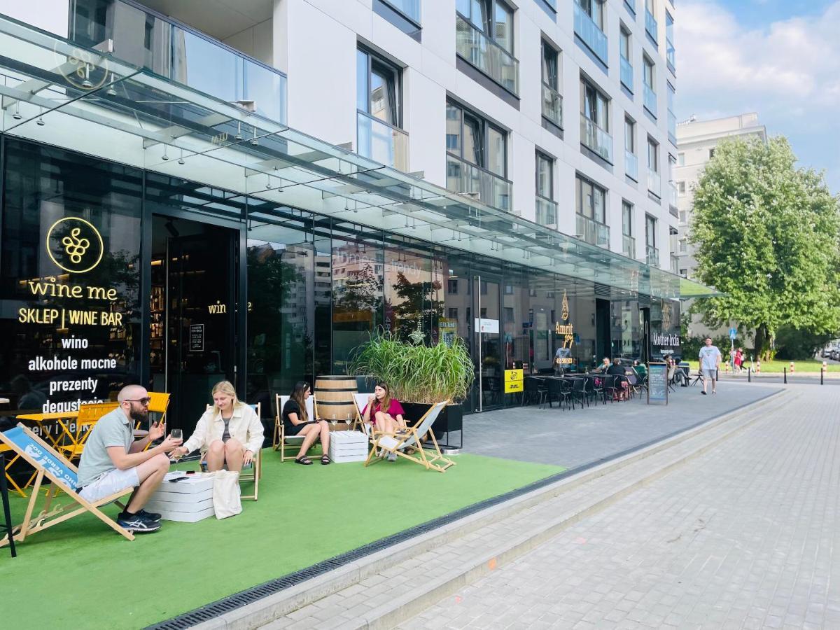 Luxury 4-Bedroom Apartment In Centre - Self-Check In & Fast Wifi Warszawa Zewnętrze zdjęcie